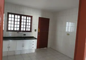 Foto 1 de Sobrado com 2 Quartos à venda, 159m² em Vila Galvao, Jundiaí