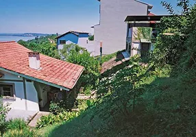 Foto 1 de Casa com 3 Quartos à venda, 300m² em Tristeza, Porto Alegre