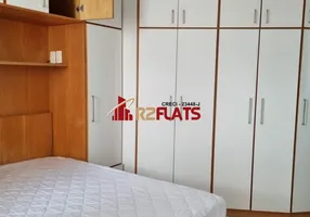 Foto 1 de Flat com 1 Quarto à venda, 37m² em Moema, São Paulo