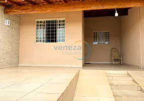 Foto 1 de Casa com 3 Quartos à venda, 81m² em Jardim Guararapes, Londrina