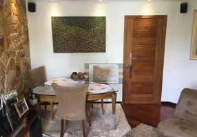 Foto 1 de Apartamento com 2 Quartos à venda, 55m² em Taipas, São Paulo