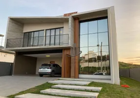 Foto 1 de Casa de Condomínio com 4 Quartos à venda, 401m² em Centro, Volta Redonda