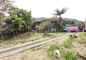 Foto 1 de Casa com 2 Quartos à venda, 1200m² em Araras, Teresópolis