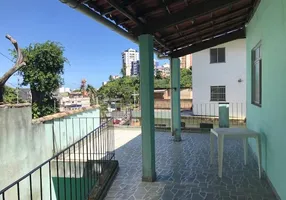 Foto 1 de Casa com 5 Quartos à venda, 400m² em Horto Florestal, Salvador