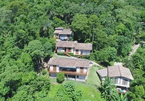 Foto 1 de Casa com 7 Quartos à venda, 400m² em Curral, Ilhabela