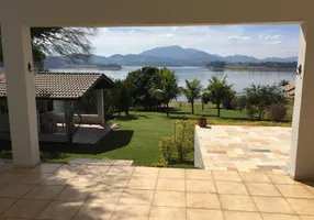 Foto 1 de Fazenda/Sítio com 4 Quartos à venda, 320m² em Dos Cubas, Piracaia