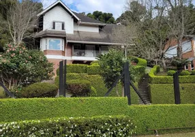 Foto 1 de Casa com 3 Quartos à venda, 383m² em Villagio, Gramado