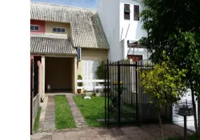 Foto 1 de Casa com 2 Quartos à venda, 136m² em Hípica, Porto Alegre