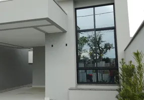 Foto 1 de Casa com 2 Quartos à venda, 78m² em Joáia, Tijucas