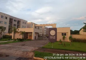 Foto 1 de Apartamento com 2 Quartos à venda, 49m² em Morro do Engenho, Itaúna
