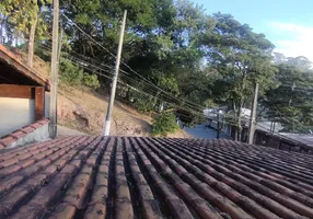 Foto 1 de Casa com 2 Quartos à venda, 78m² em Engenho Velho, Embu das Artes