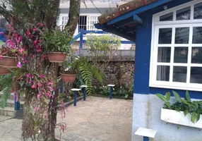 Foto 1 de Casa com 3 Quartos à venda, 234m² em Retiro, Petrópolis