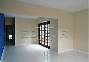 Foto 1 de com 3 Quartos à venda, 250m² em Jardim das Maravilhas, Santo André