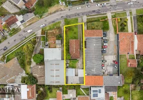 Foto 1 de Lote/Terreno à venda, 898m² em Bacacheri, Curitiba