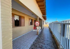 Foto 1 de Casa com 4 Quartos à venda, 140m² em Erechim, Balneário Arroio do Silva