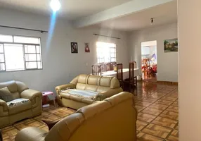 Foto 1 de Casa com 3 Quartos à venda, 184m² em Nova Conquista, Cuiabá