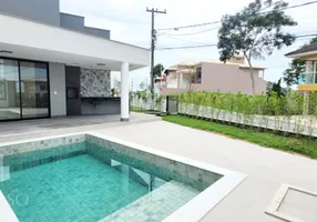 Foto 1 de Casa de Condomínio com 4 Quartos à venda, 235m² em Lagoa, Macaé