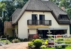 Foto 1 de Casa com 4 Quartos à venda, 630m² em Tangua, Curitiba