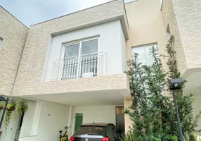 Foto 1 de Casa de Condomínio com 3 Quartos à venda, 181m² em Chácaras Alto da Glória, Goiânia
