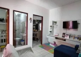 Foto 1 de Casa com 2 Quartos à venda, 90m² em Nova Brasilia, Candeias