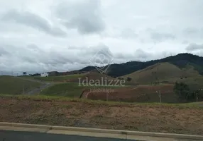 Foto 1 de Lote/Terreno à venda, 300m² em Casa de Pedra, Volta Redonda