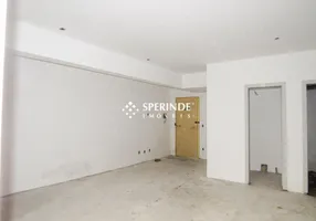 Foto 1 de Sala Comercial para alugar, 45m² em Centro, Porto Alegre