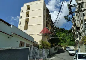 Foto 1 de Apartamento com 2 Quartos à venda, 76m² em Centro, São Gonçalo