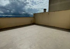 Foto 1 de Cobertura com 2 Quartos para alugar, 102m² em Glória, Macaé