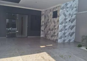 Foto 1 de Casa com 3 Quartos à venda, 77m² em Parque Hortencia, Maringá