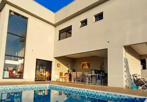 Foto 1 de Casa de Condomínio com 4 Quartos à venda, 344m² em Residencial Terras de Santa Cruz, Bragança Paulista