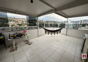 Foto 1 de Cobertura com 2 Quartos à venda, 144m² em Jardim América, Belo Horizonte