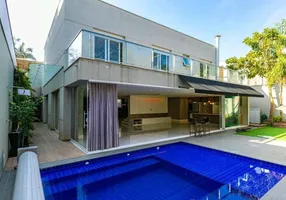 Foto 1 de Casa de Condomínio com 3 Quartos à venda, 600m² em Chácara Santo Antônio, São Paulo