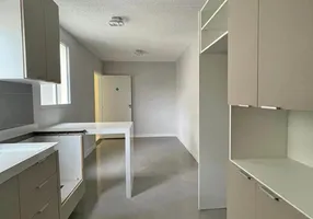 Foto 1 de Apartamento com 2 Quartos à venda, 51m² em Trobogy, Salvador