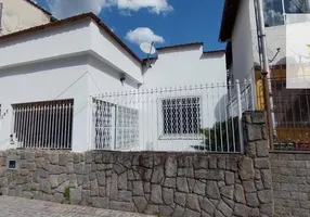 Foto 1 de Casa com 3 Quartos à venda, 200m² em São Mateus, Juiz de Fora