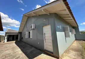 Foto 1 de Casa com 3 Quartos à venda, 126m² em Ouro Verde, Portão