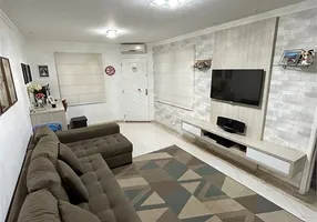 Foto 1 de Casa de Condomínio com 3 Quartos à venda, 150m² em Parada Inglesa, São Paulo