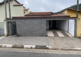 Foto 1 de Casa com 3 Quartos à venda, 252m² em Centro, Guararema