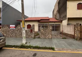 Foto 1 de Casa com 3 Quartos à venda, 140m² em Parque Jóquei Club, Campos dos Goytacazes