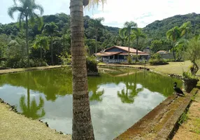 Foto 1 de Fazenda/Sítio com 2 Quartos à venda, 80m² em Ibiuna, Ibiúna