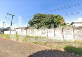 Foto 1 de Lote/Terreno à venda, 893m² em Tubalina, Uberlândia