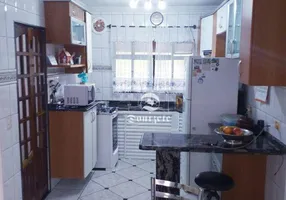 Foto 1 de Sobrado com 3 Quartos à venda, 244m² em Jardim Utinga, Santo André