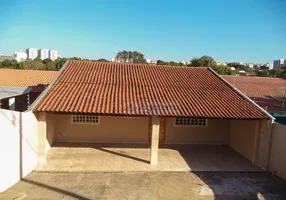 Foto 1 de Casa com 3 Quartos à venda, 127m² em California, Londrina