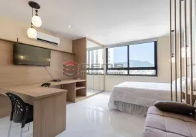 Foto 1 de Apartamento com 1 Quarto para alugar, 33m² em Centro, Rio de Janeiro