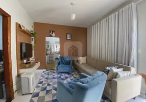 Foto 1 de Casa com 3 Quartos à venda, 85m² em Osvaldo Rezende, Uberlândia