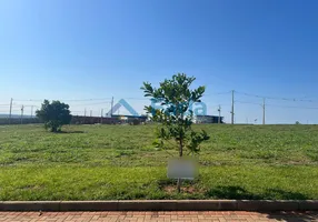 Foto 1 de Lote/Terreno à venda, 450m² em , São Pedro do Paraná