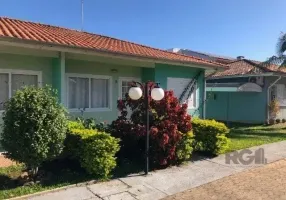 Foto 1 de Casa de Condomínio com 2 Quartos à venda, 69m² em Tamandare, Esteio