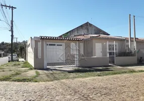 Foto 1 de Casa com 2 Quartos à venda, 60m² em Jardim do Bosque, Cachoeirinha