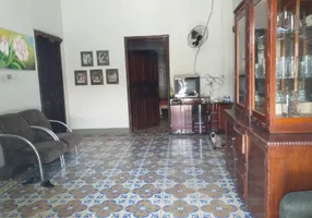 Foto 1 de Casa com 3 Quartos à venda, 250m² em , Cajazeiras