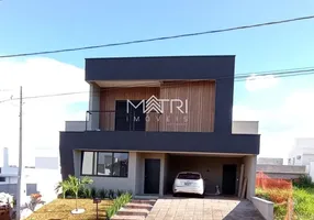 Foto 1 de Sobrado com 3 Quartos à venda, 244m² em Village Damha II, Araraquara