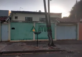 Foto 1 de Casa com 3 Quartos à venda, 120m² em Jardim São Francisco de Assis, Londrina